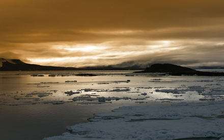 Oil Spill Response in Arctic