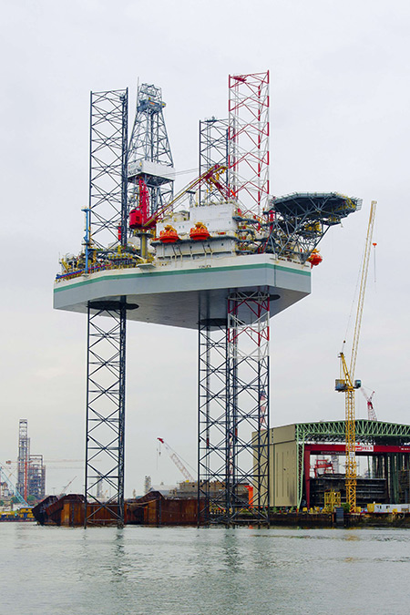 Keppel Sees Shallow-Water Projects Supporting Rig Demand amid Lower Prices