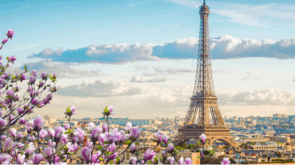 Total Moves London Cash-Management Team to Paris