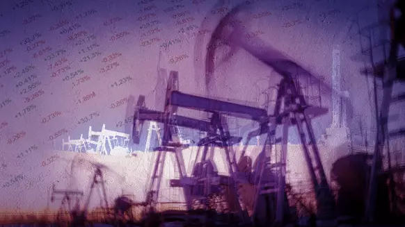Oil Futures Gain Amid $2T Stimulus Hopes