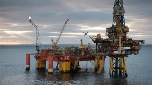 Well Plugging Starts in Pioneering North Sea Field