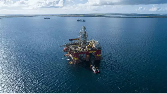Offshore Drilling Contractor Hits 100% Rig Utilization