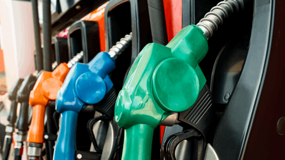California Gasoline Price Hits Record on Thanksgiving