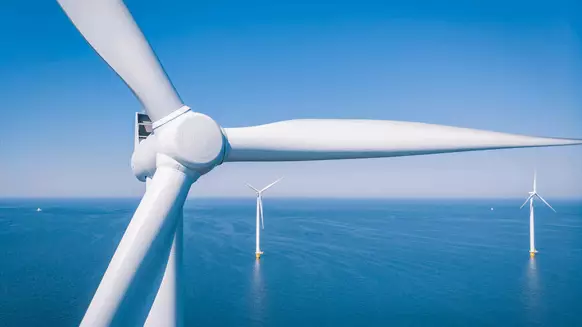 North Sea Majors Set to Spend More on UK Wind Than Oil