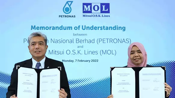Petronas Partners With Mitsui on Liquefied CO2 Transport 