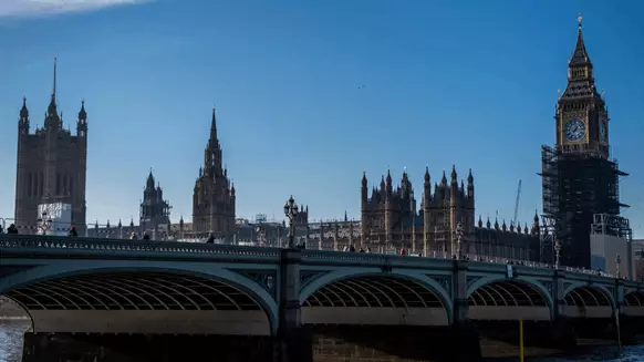 UK To Miss $67B Mark Needed for Energy Transition - Vimarsana News