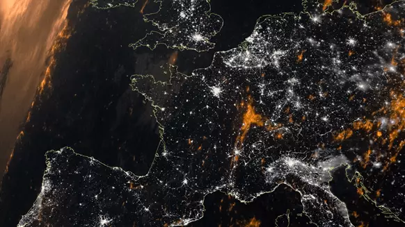 Russia Attack On Ukraine Speeds Up European Energy Transition - Vimarsana News