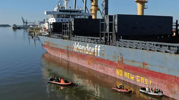 Greenpeace Blocks Vessel Carrying Scarborough Pipes