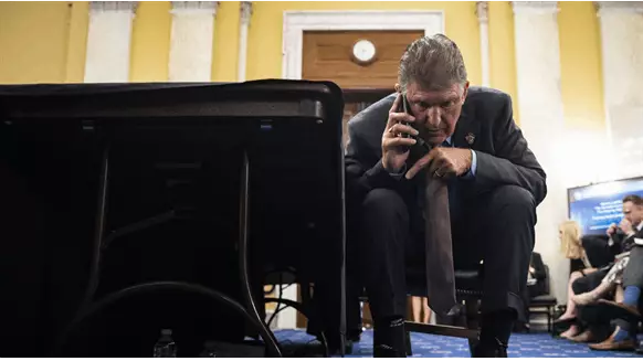 Climate Activists Plotting To Negate Manchin Oil Lease Mandate - Vimarsana News