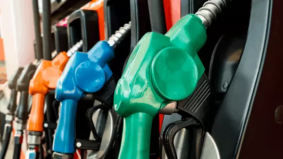 Top Headlines: USA Pump Prices Post Longest Falling Streak Since 2015 - Vimarsana News