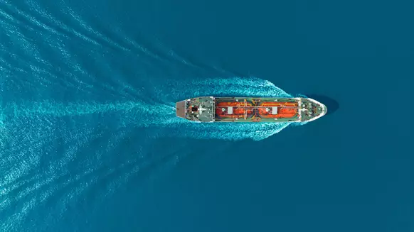 Vessel Shortage Makes Soaring Shipping Costs New Energy Threat - Vimarsana News