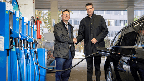 Aral Promotes Two New Emission-Reducing Fuels - Vimarsana News