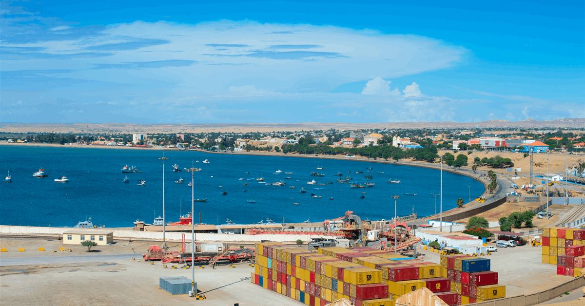 BP y Eni descubren más petróleo frente a las costas de Angola