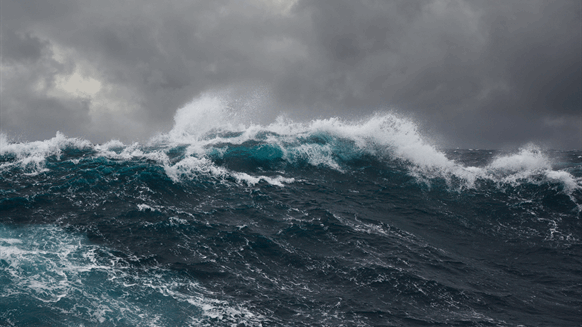 Rig Leased to BP Sinks off UK Coast during Storm - Vimarsana News