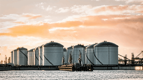 Commonwealth Enters Deal with MET for LNG Supply - Vimarsana News
