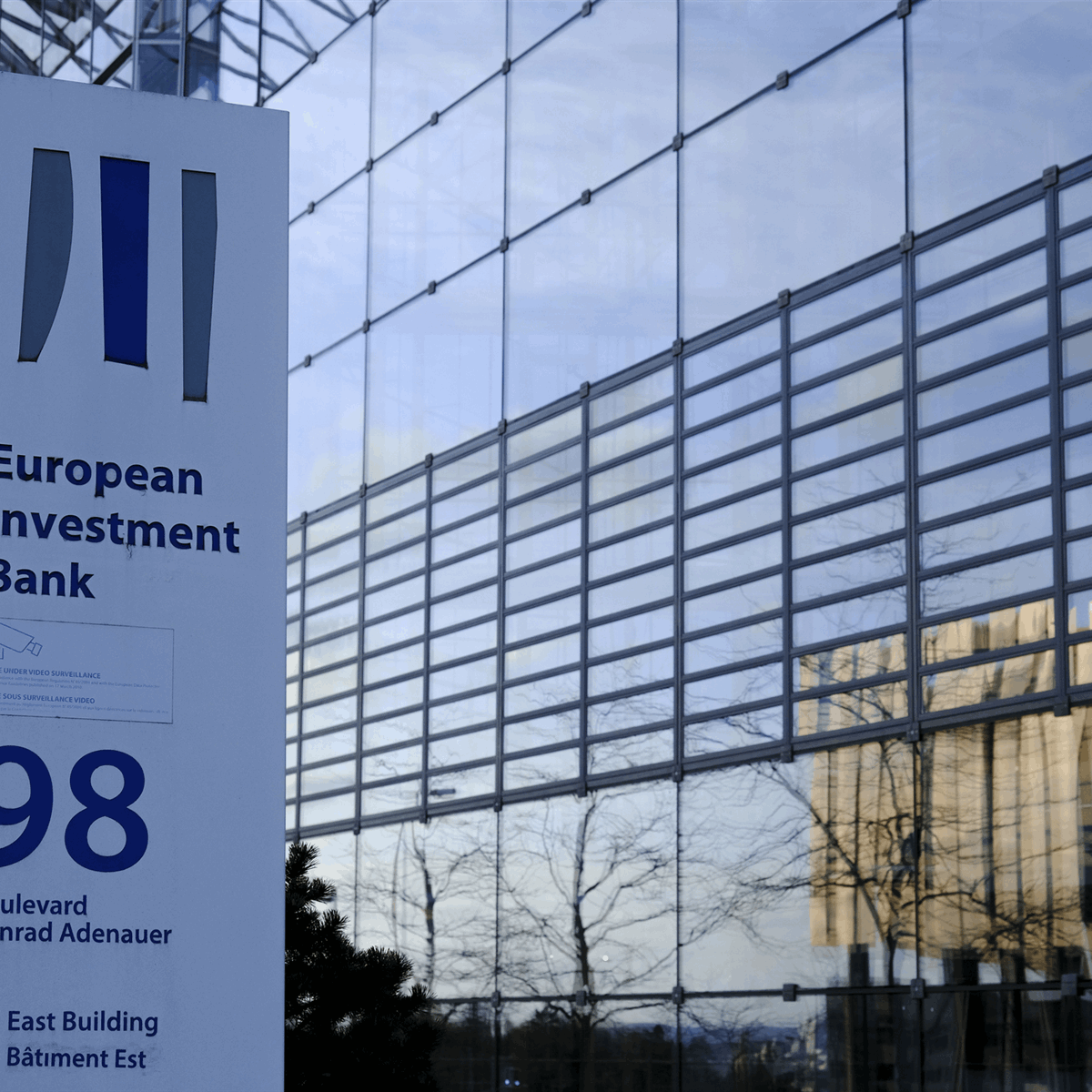 Eni Secures EIB Funding for New Italian Biorefinery | Rigzone