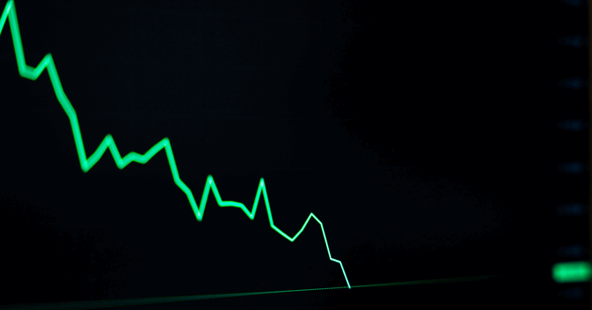 Oil Slides on Rising Supply, Peace Hopes