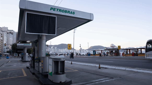 Petrobras Approves $8.5B Dividend Ahead Of Lula Taking Power