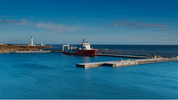 Port Of Aberdeen South Harbor Development 60pct Done