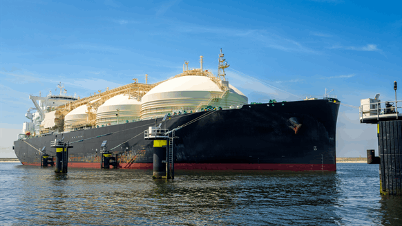 QatarEnergy Inks $3.79B Deal for 17 LNG Carriers with Korea's HHI