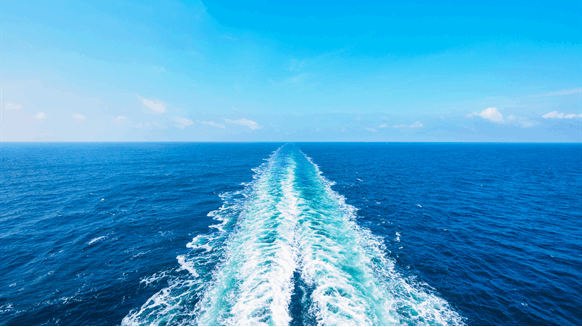 Tankers Speed Through Hormuz Chokepoint 