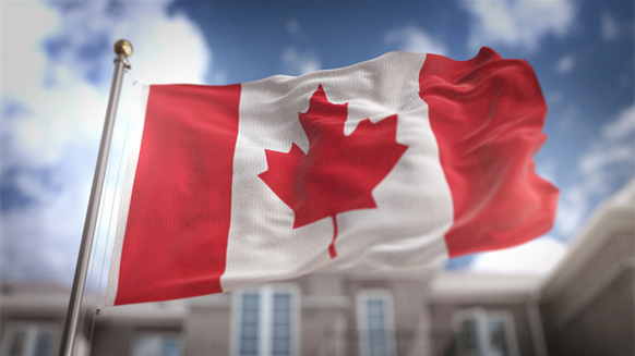 Oil Servicers Still Struggle as Canadian Producers Ramp Up