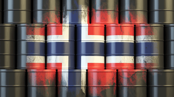 Surviving Oil Crash, Norway's PM Builds Hope for Second Term